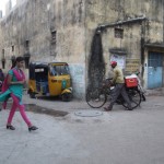 Azhagendra-solluku-amudha-movie-working-stills-flimnews.com
