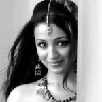trisha-engaged-photo