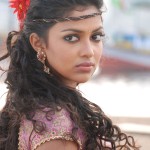 Amala-Paul_vettail-movie
