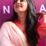 Anushka-Stills-At-Inji-Idupazhagi-Movie-Launch