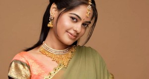 Bindu-Madhavi_Actress_Cute_Photos