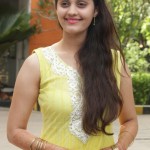 surabhi-stills-at-ivan-vera-mathiri-press-meet