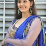 surabhi-tamil actress-beautiful-stills
