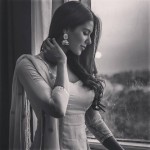 Actress-Sonam-Bajwa-stills-images