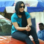 Malayalam-Actress-malavika-menon-shooting-spot