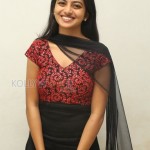 Cute_Actress_Anandhi_New_Stills