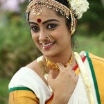 Namitha-Pramod-in-Pullipulikalum-Aattinkuttiyum-movie-stills