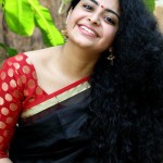 Cute Actress Swathi in Saree photos