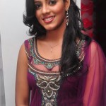 Vaagai Sooda Vaa Actress Iniya Hot Pics
