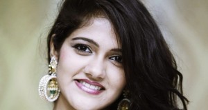 simran-choudhary-beautiful-wallpaper