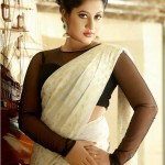 New-Malayalam-Actress-Jyothi-Krishna-Pictures-22
